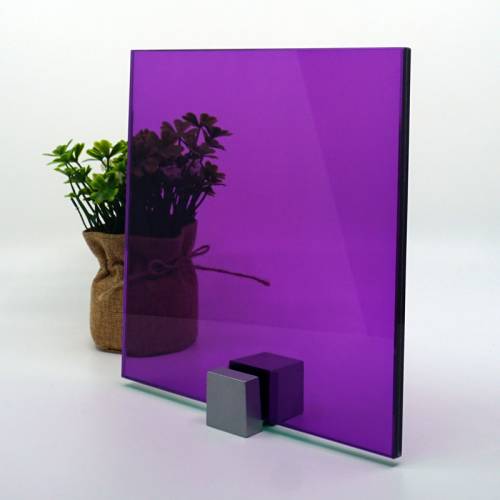 verre feuilleté violet